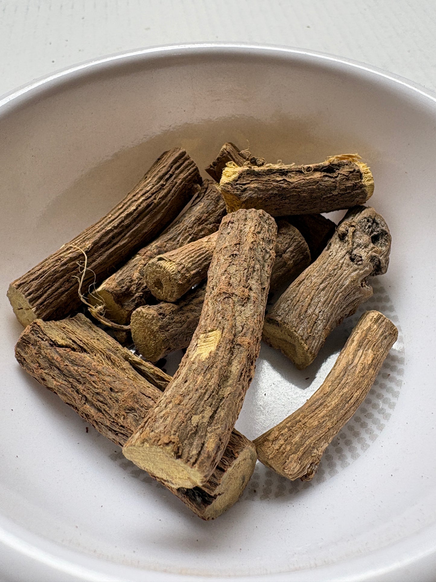 Mulethi Root Whole – Glycyrrhiza glabra